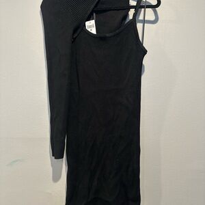 House of Harlow 1960 Black Midi Dress
